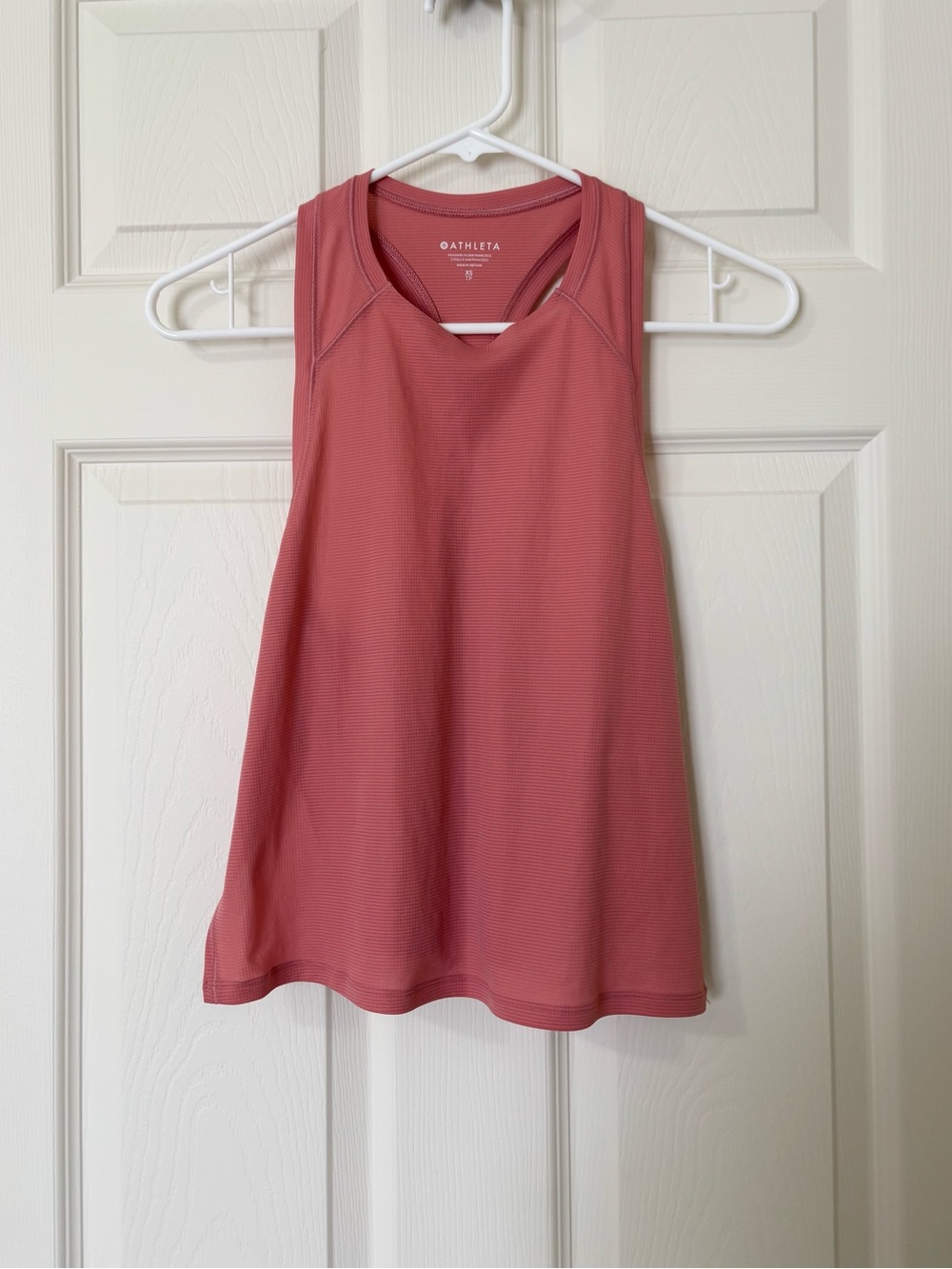 Athleta Women’s High Neck Athletic Workout Tank Top